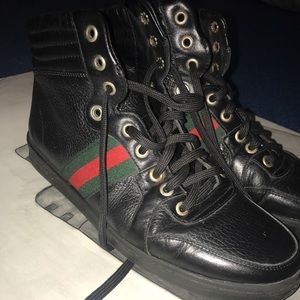 Gucci Leather Shoes